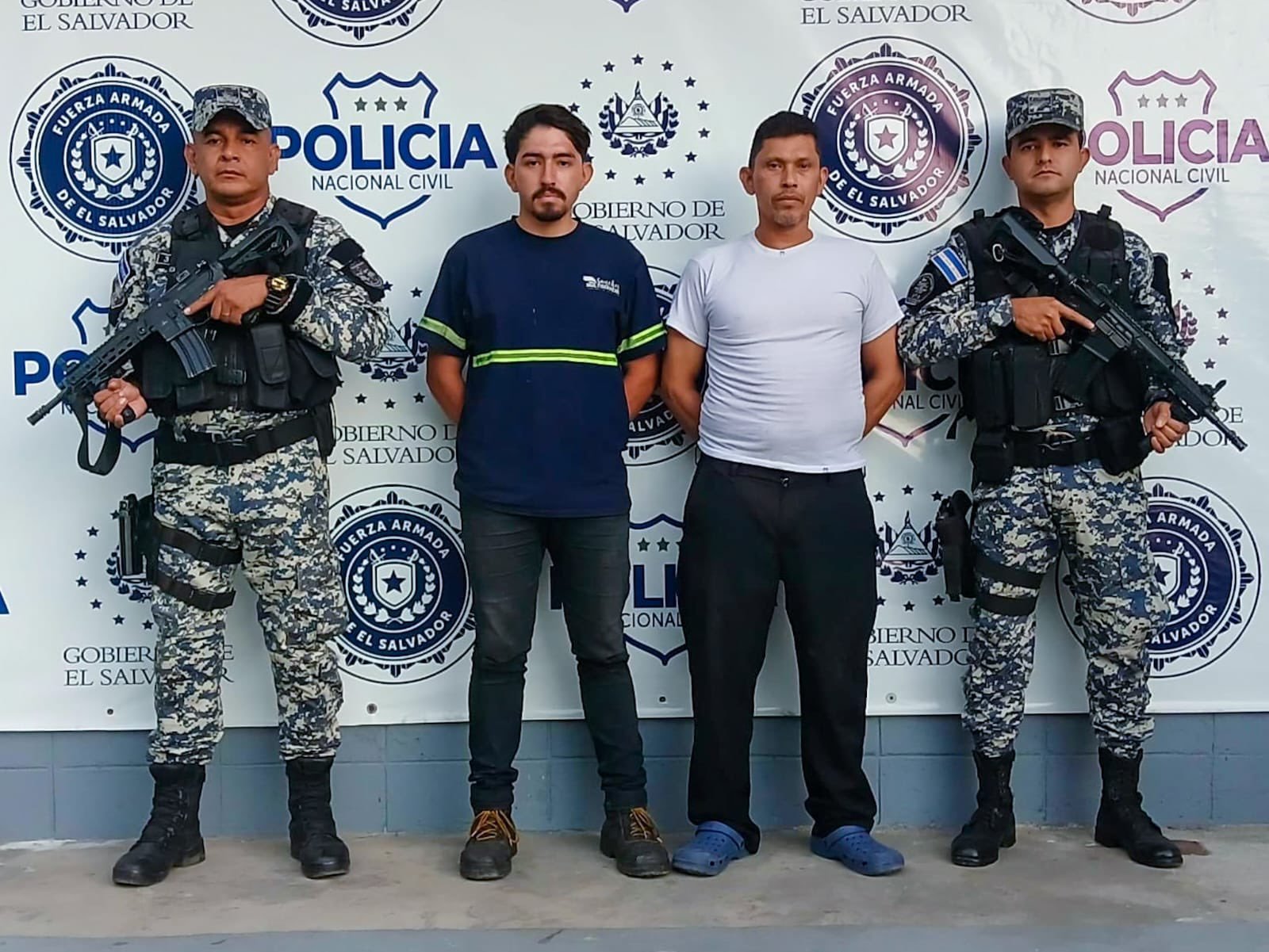 Las autoridades localizaron piezas del vehículo en una vivienda de Brisas Adesco; el número de chasis coincidía con el reportado como hurtado.