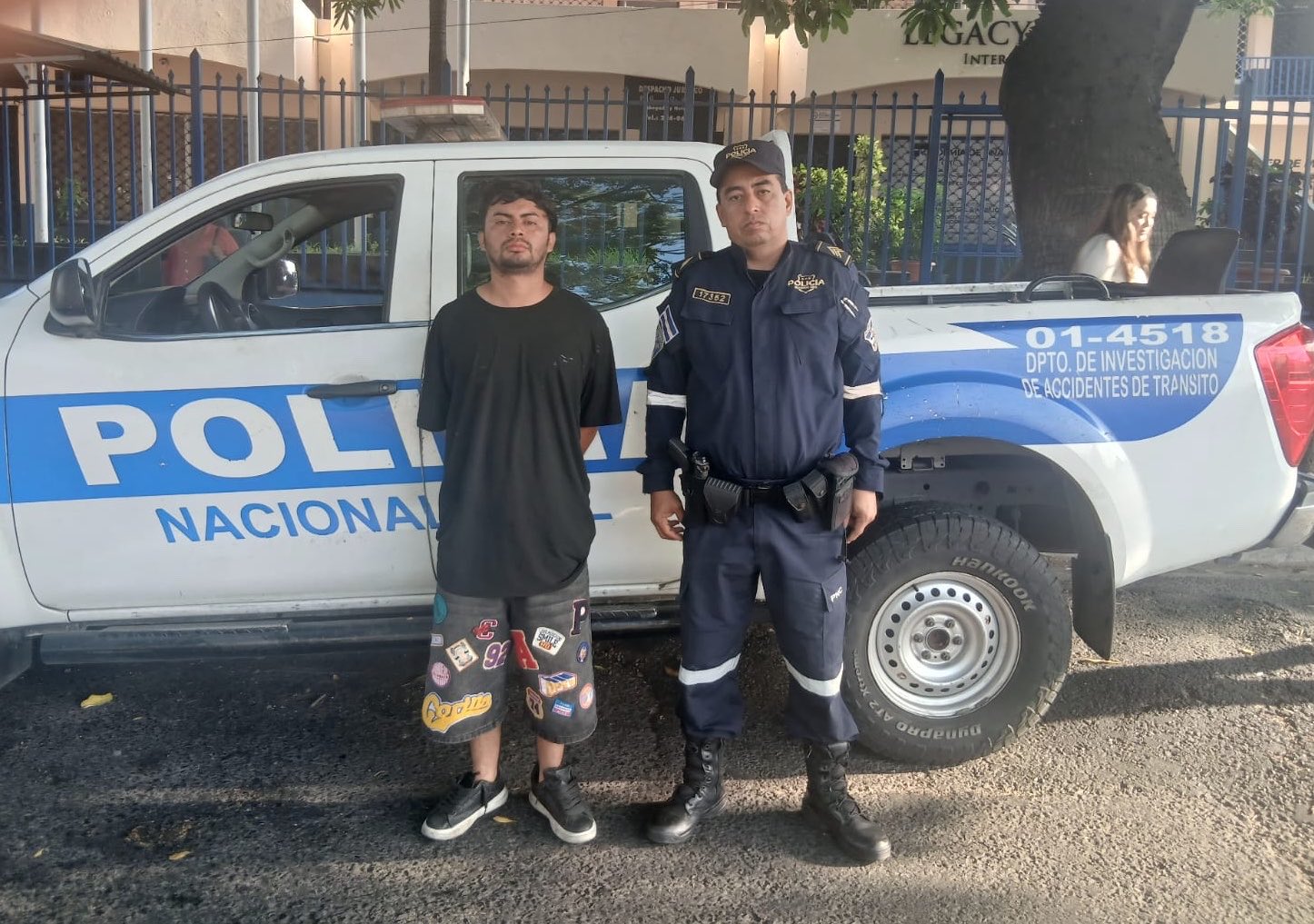 El responsable intentó huir, pero fue detenido luego de chocar contra otro vehículo.